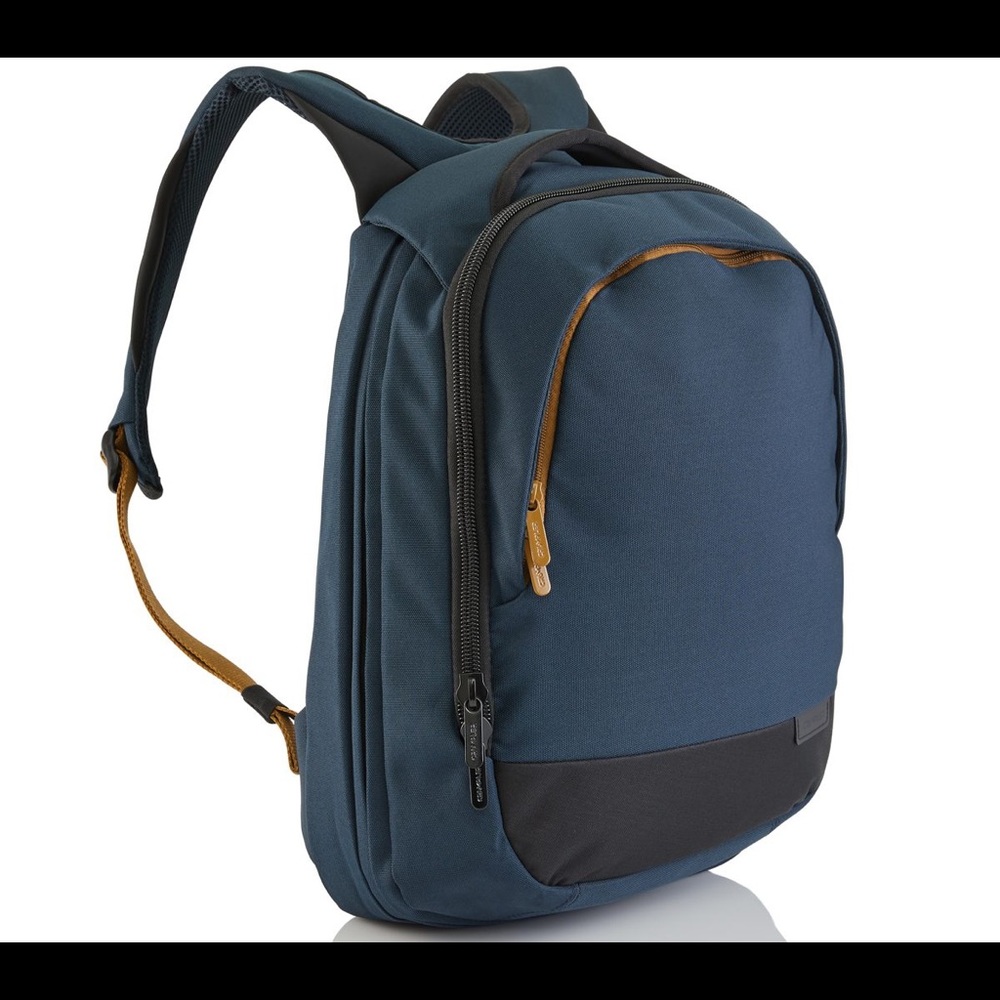 Crumpler Mantra Backpack